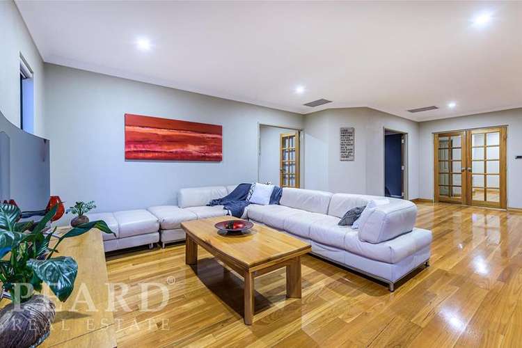 Fifth view of Homely house listing, 32 Fineview Crescent, Carramar WA 6031