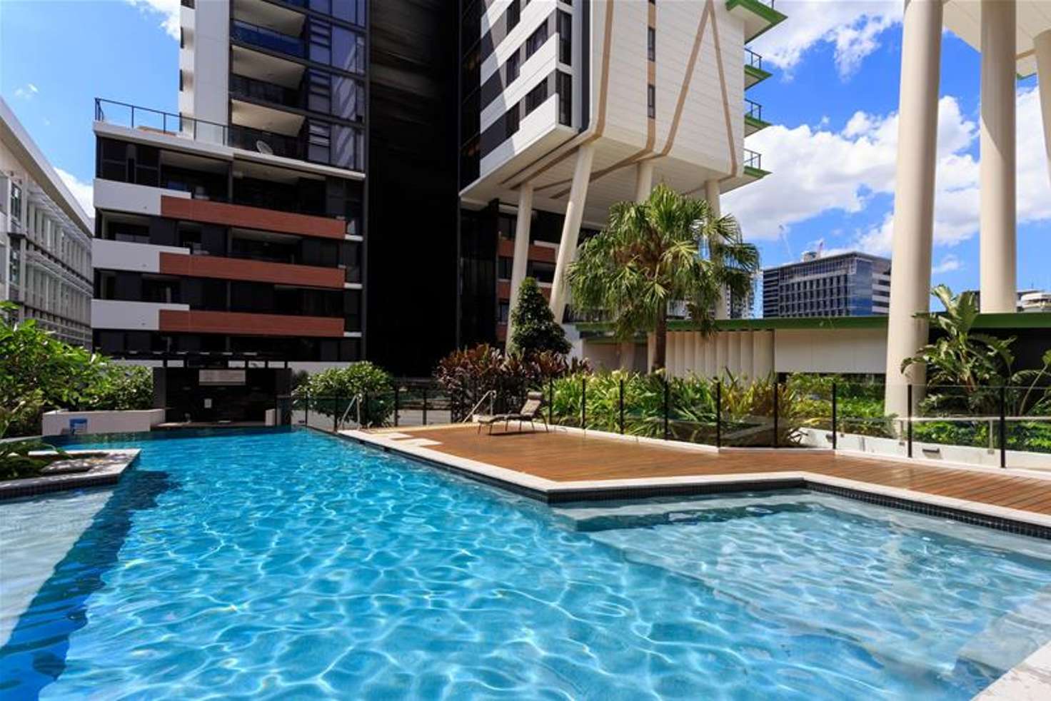 Main view of Homely apartment listing, 2018/9 Edmondstone Street, South Brisbane QLD 4101