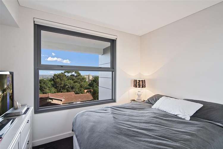 Fourth view of Homely apartment listing, R215/200-220 Pacific Highway, Crows Nest NSW 2065