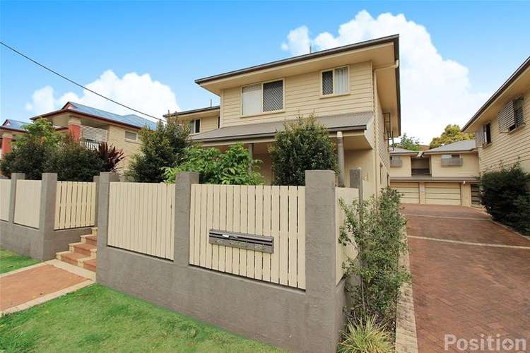 Main view of Homely townhouse listing, 2/110 Miller Street, Chermside QLD 4032