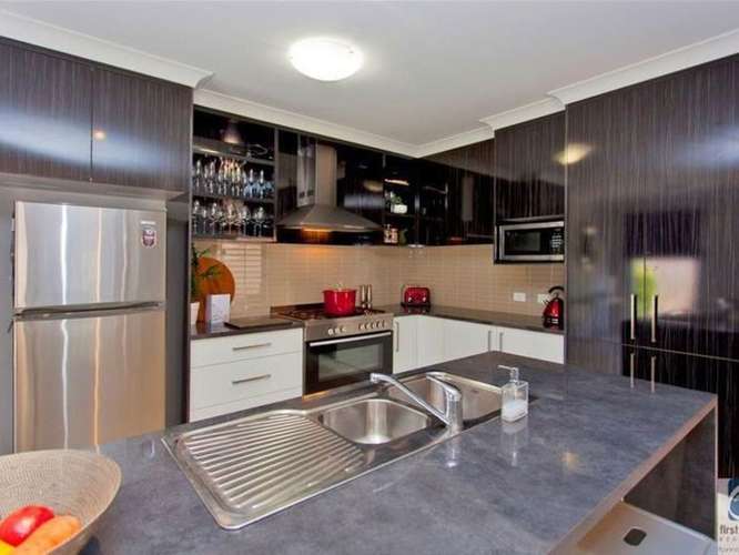 Third view of Homely house listing, 8 Clarendon Avenue, Wodonga VIC 3690