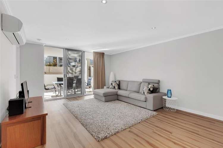 Third view of Homely apartment listing, 05/42 Cordelia Street, South Brisbane QLD 4101