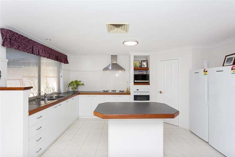 Sixth view of Homely house listing, 8 Kastorias Close, Joondalup WA 6027