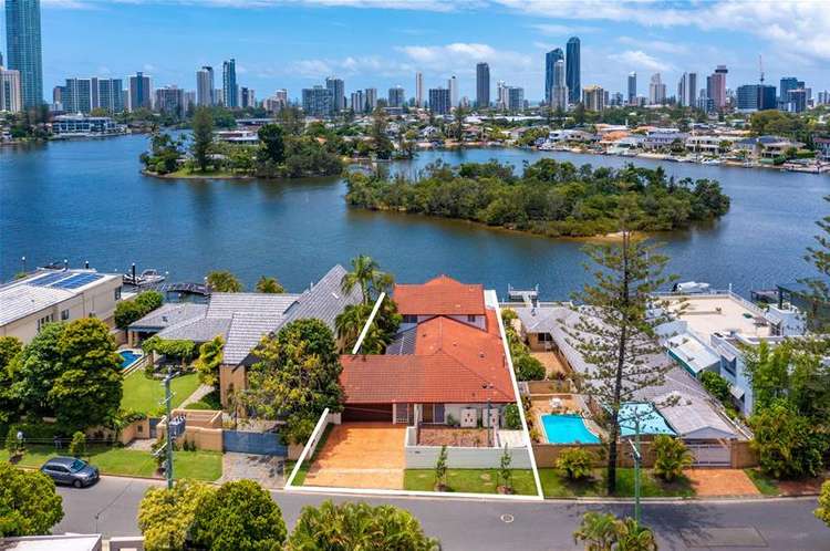 Main view of Homely house listing, 15 The Promenade, Isle Of Capri QLD 4217