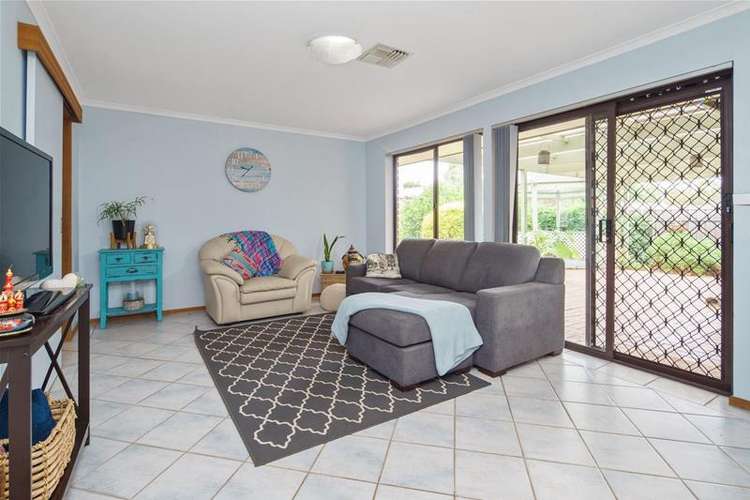 Second view of Homely house listing, 5 Fielders Way, Hallett Cove SA 5158