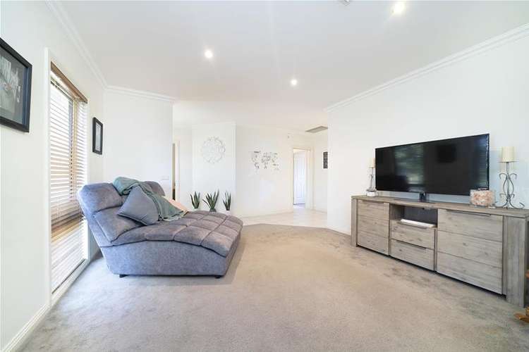 Fifth view of Homely house listing, 19 Francesca Drive, Irymple VIC 3498