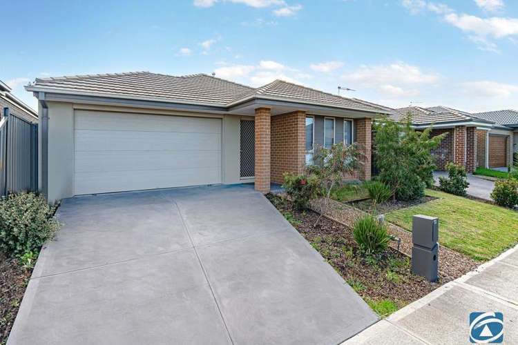 Second view of Homely house listing, 13 Observation Way, Roxburgh Park VIC 3064
