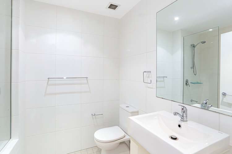 Fourth view of Homely apartment listing, 323/23 Savona Drive, Wentworth Point NSW 2127