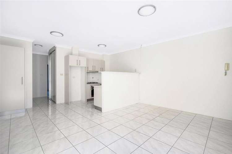 Third view of Homely apartment listing, 17/7-9 Short Street, Wentworthville NSW 2145