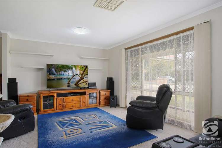 Sixth view of Homely house listing, 2 McEwen Crescent, West Wodonga VIC 3690