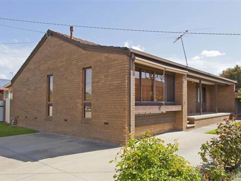 Main view of Homely house listing, 19 Nicole Crescent, Wodonga VIC 3690
