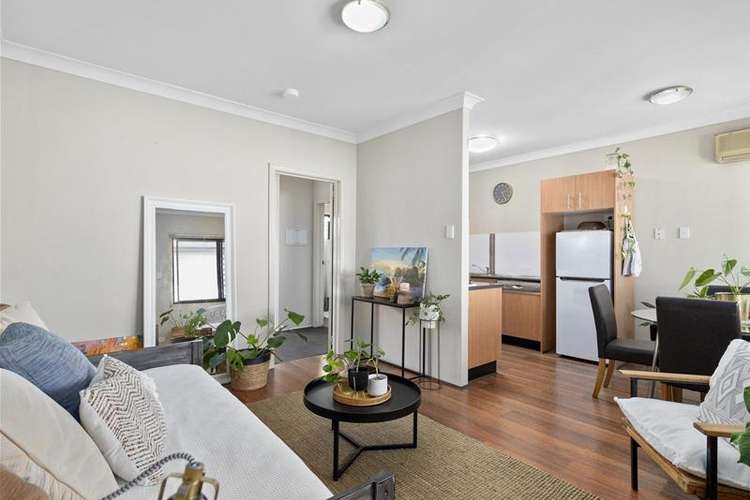 Main view of Homely apartment listing, 6/8 Kitchener Street, Coorparoo QLD 4151