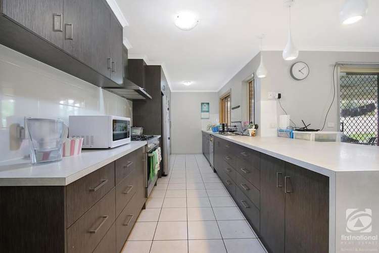 Third view of Homely house listing, 12 Pickering Place, Wodonga VIC 3690