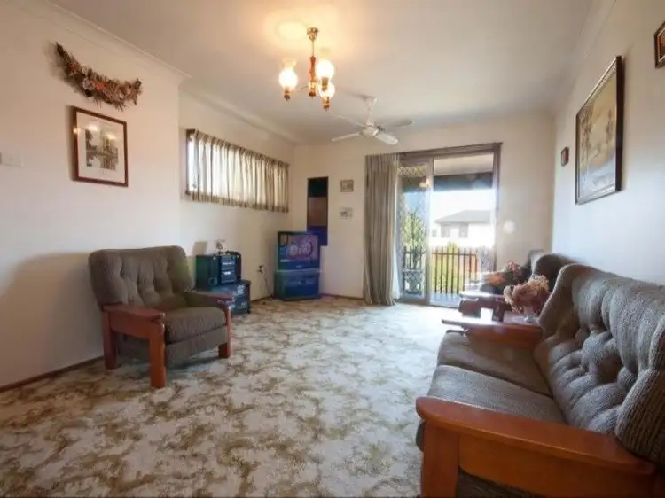 Fifth view of Homely house listing, 3 Cunningham Parade, Singleton NSW 2330