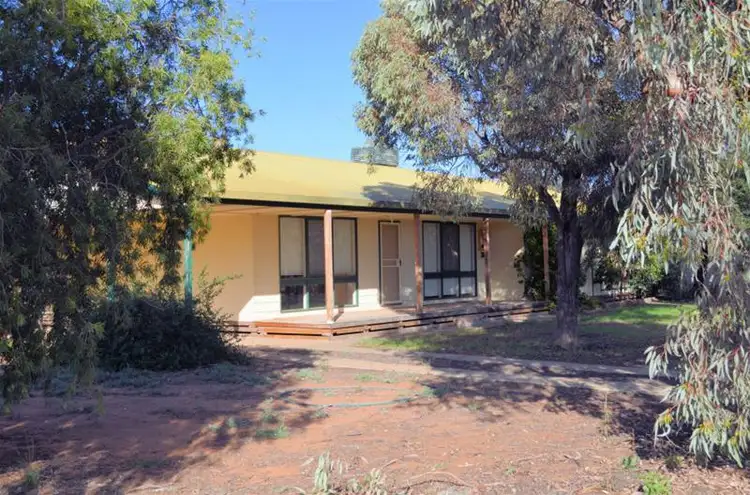 8 Boronia Drive, Cullulleraine VIC 3496