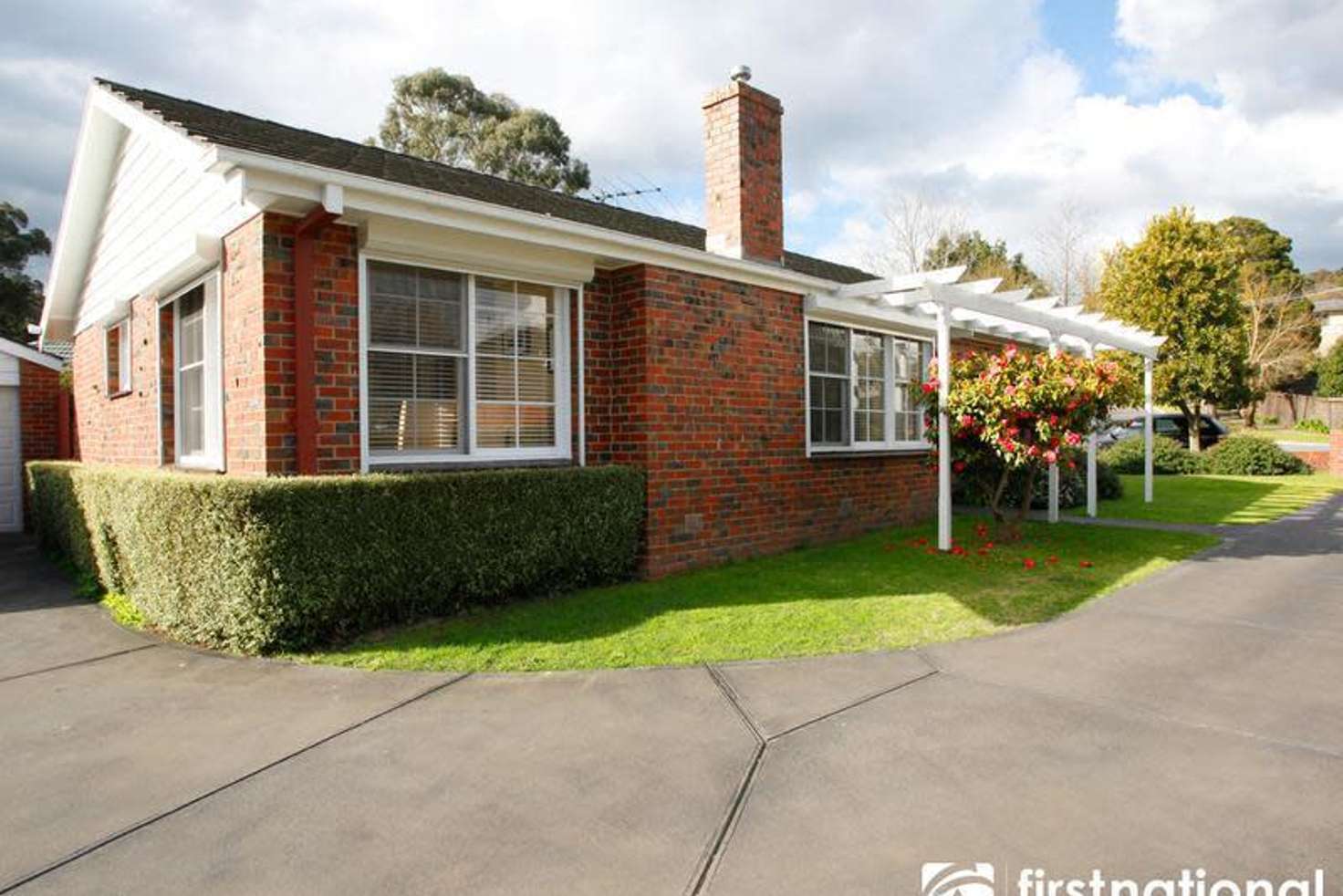 Main view of Homely unit listing, 1/11 Miller Street, Berwick VIC 3806