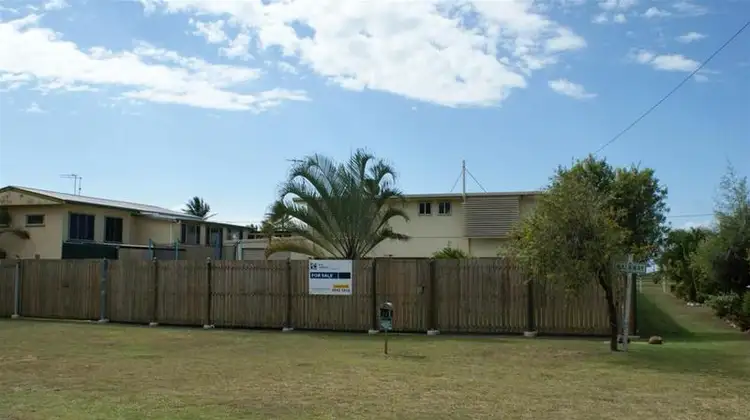 71 Zelma Street, Grasstree Beach QLD 4740