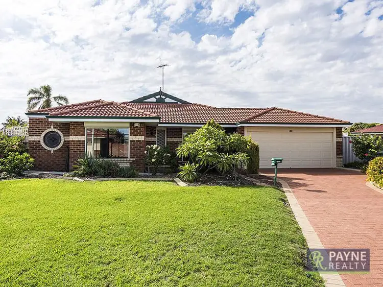 30 Montmartre Green, Port Kennedy WA 6172
