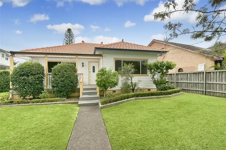 29 Ross Street, North Curl Curl NSW 2099