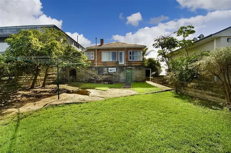 Second view of Homely house listing, 20 Seaview Avenue, Curl Curl NSW 2096