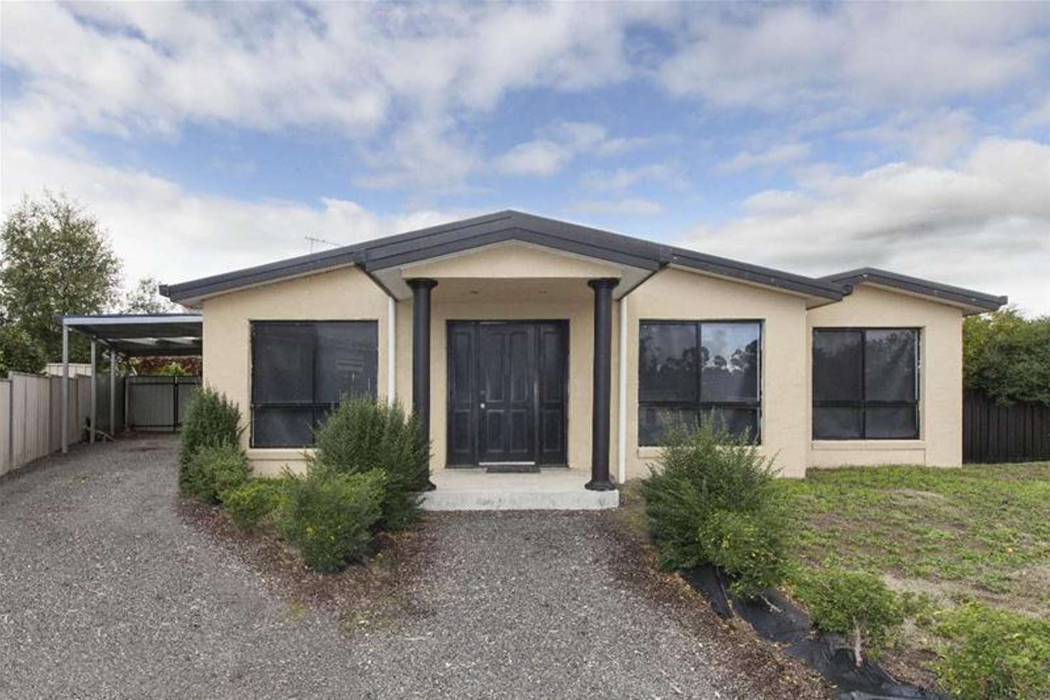 Main view of Homely house listing, 8 Scherger Crescent, Ararat VIC 3377