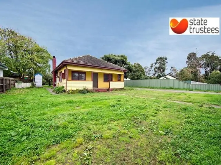 10 Timms Avenue, Croydon VIC 3136