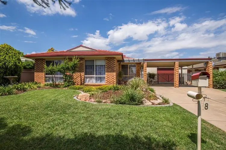 8 Eaton Street, Flowerdale NSW 2650