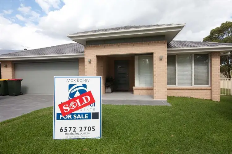 5 Pinchin Close, Singleton NSW 2330