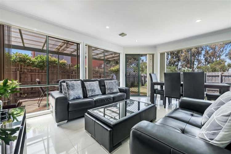 Fifth view of Homely house listing, 16 Phoenix Court, Roxburgh Park VIC 3064