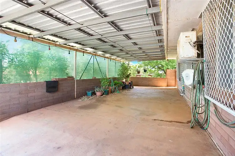 2B Pinderi Crescent, Dampier WA 6713