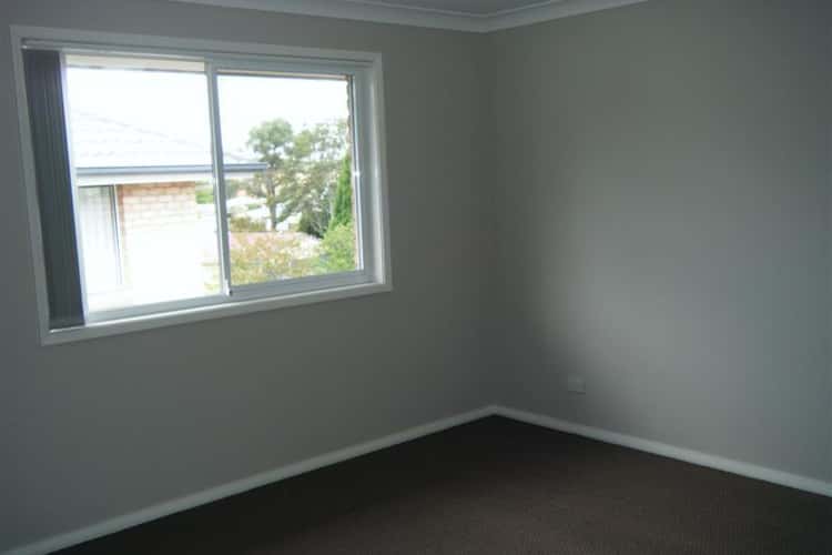 Fifth view of Homely townhouse listing, 1/9 Lee Crescent, Birmingham Gardens NSW 2287