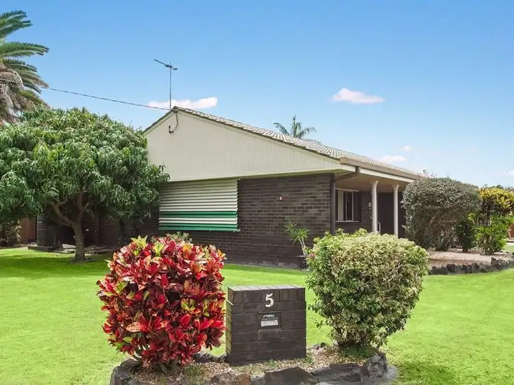 5 Kittyhawk Street, Bongaree QLD 4507