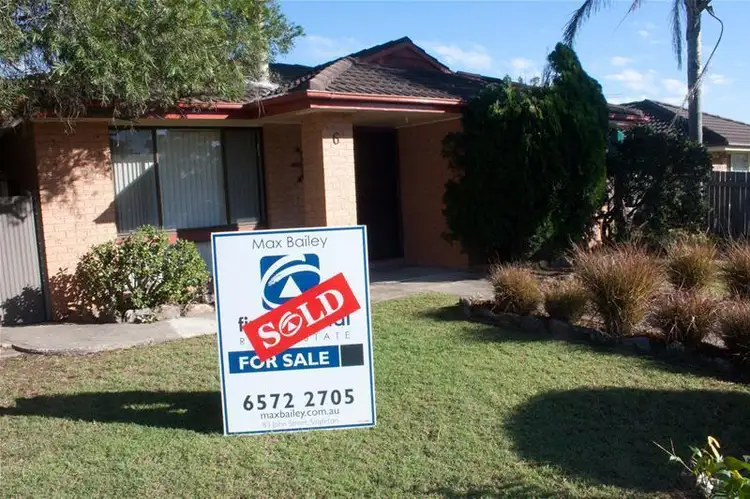 6 Casey Drive, Singleton NSW 2330