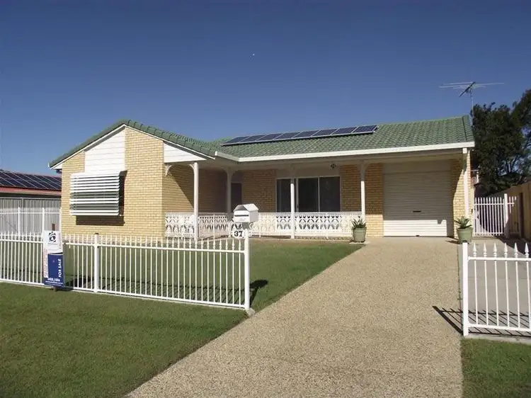 37 Phoenix Avenue, Bongaree QLD 4507