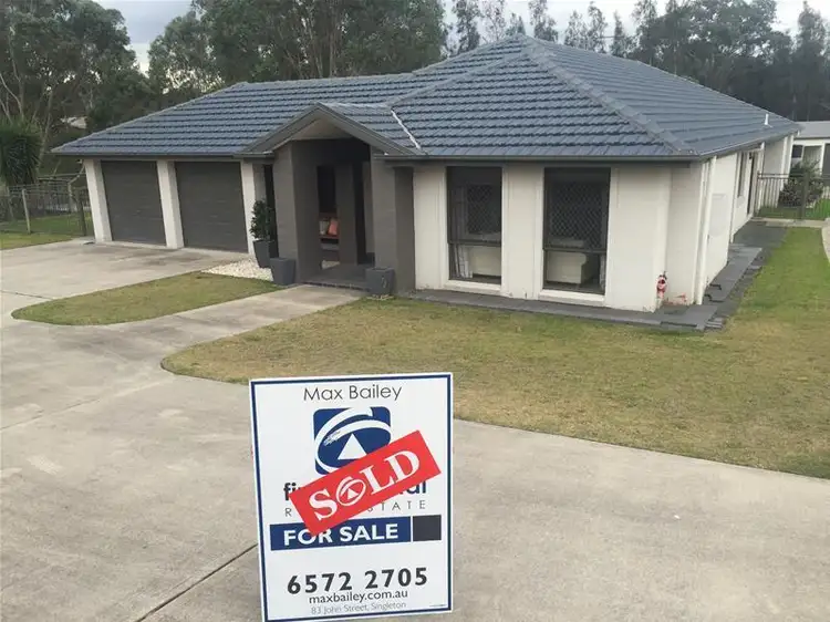 5 Douglass Place, Singleton NSW 2330