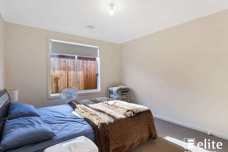 Fourth view of Homely house listing, 4 KELLIE COURT, Albanvale VIC 3021