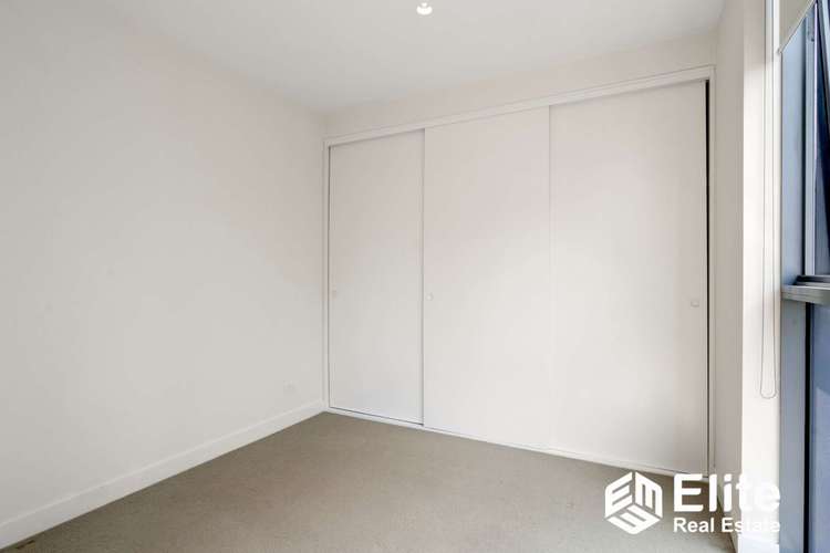 Third view of Homely apartment listing, 1011/74 QUEENS ROAD, Melbourne VIC 3004