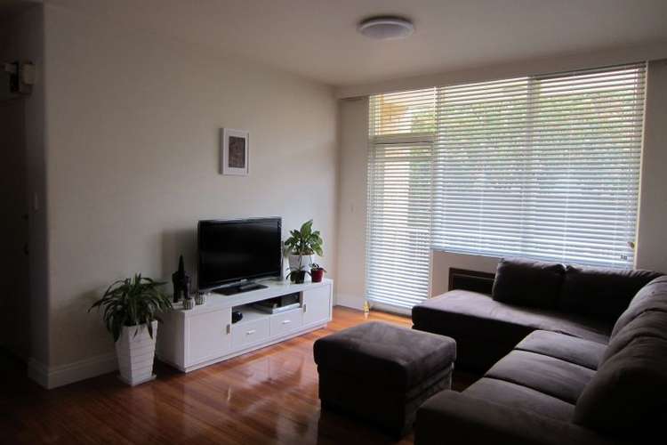 Fifth view of Homely apartment listing, 2/5 Acheron Avenue, Camberwell VIC 3124