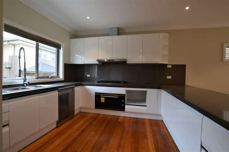 Main view of Homely townhouse listing, 4/26-28 Bennett Street, Burwood VIC 3125