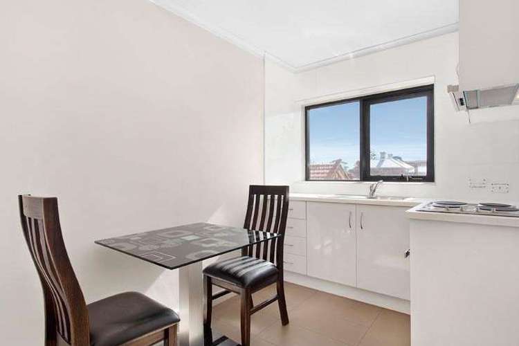 Fourth view of Homely apartment listing, 653 PARK STREET, Brunswick VIC 3056