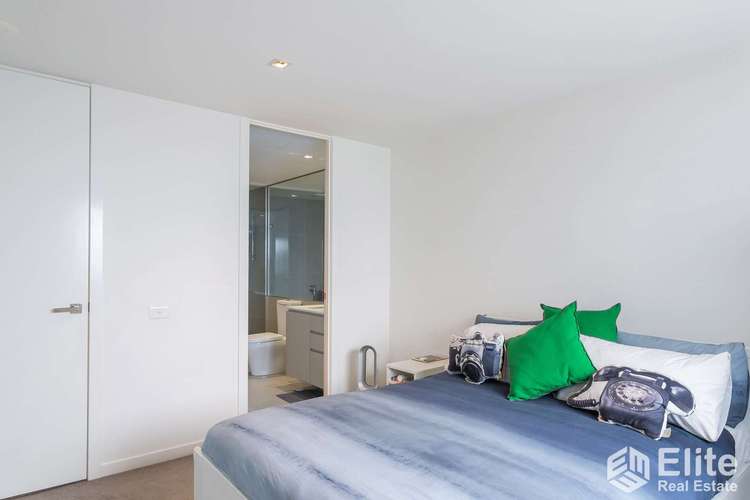 Fifth view of Homely apartment listing, 111/862 GLENFERRIE ROAD, Hawthorn VIC 3122