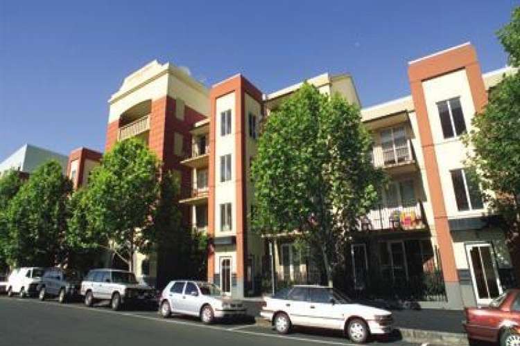 Main view of Homely apartment listing, 10/52 LESCESTER STREET, Carlton VIC 3053