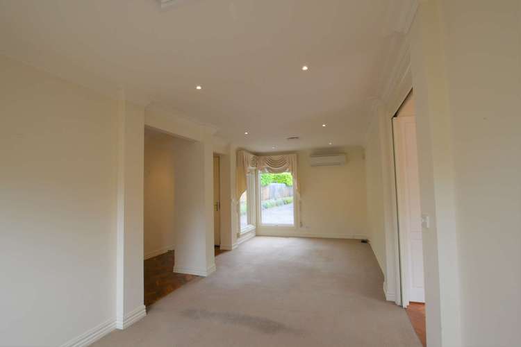 Fifth view of Homely unit listing, 2/10 Henry Street, Balwyn VIC 3103