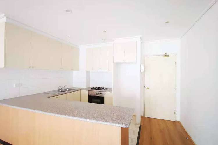 Second view of Homely apartment listing, 112/538 LITTLE LONSDALE ST, Melbourne VIC 3000