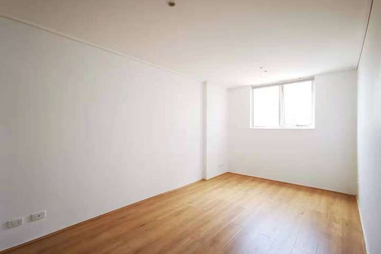 Fifth view of Homely apartment listing, 112/538 LITTLE LONSDALE ST, Melbourne VIC 3000