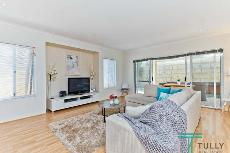 Main view of Homely house listing, 18 Pardalote Court, Beeliar WA 6164