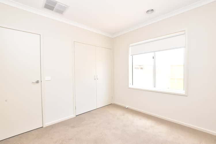 Fifth view of Homely house listing, 7 Tathra Grove, Point Cook VIC 3030
