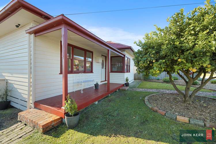 9 Cross Street, Newborough VIC 3825