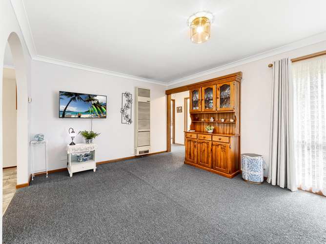 Third view of Homely house listing, 8 Rialto Avenue, Cranbourne North VIC 3977