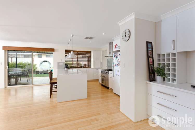 Fifth view of Homely house listing, 18 Steiner Avenue, Success WA 6164